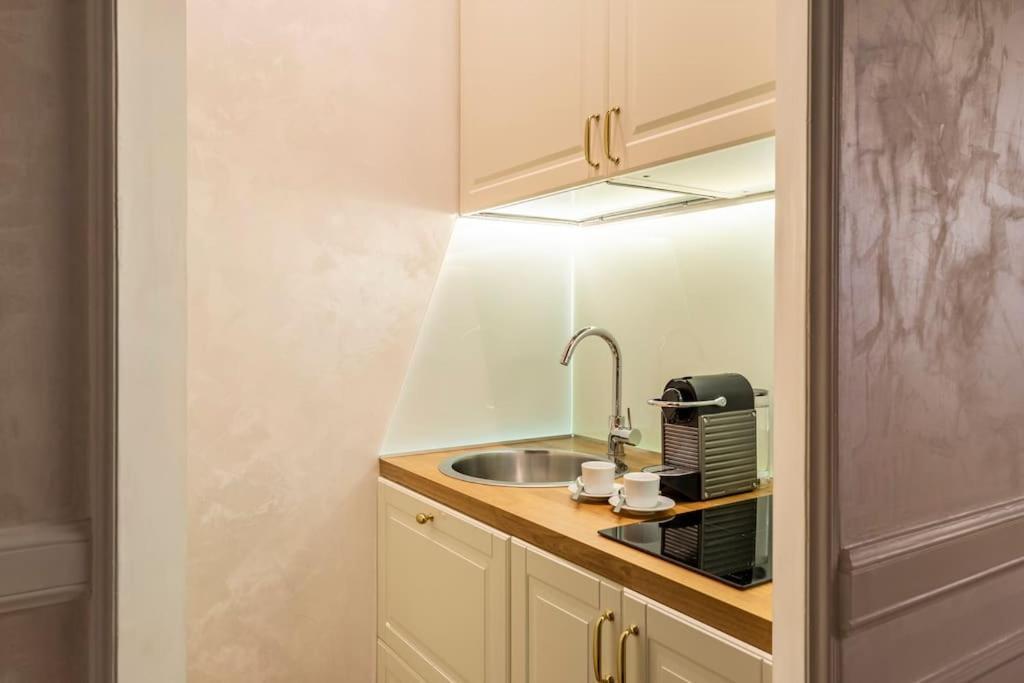 Frattina Elegance Suite Rzym Zewnętrze zdjęcie